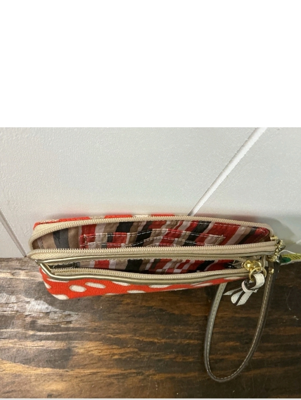 Coach Poppy  Vintage Mini Dot Wristlet With Hang Tag & Original Price Tag - Picture 4 of 7